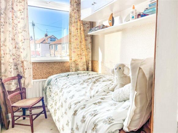 3 bed Semi-Detached for sale Image 9