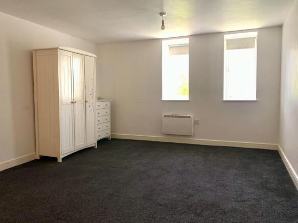 Bedroom / Lounge