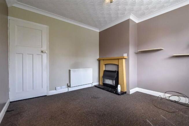 Living Room (Alternative View)