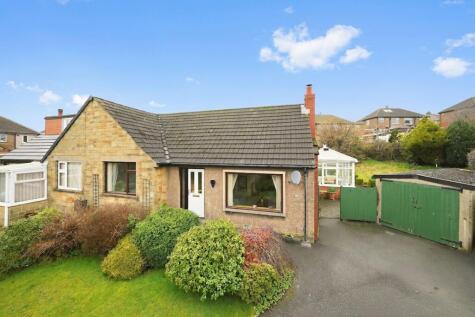 Birchington Close, Birchencliffe, Huddersfield, HD3
