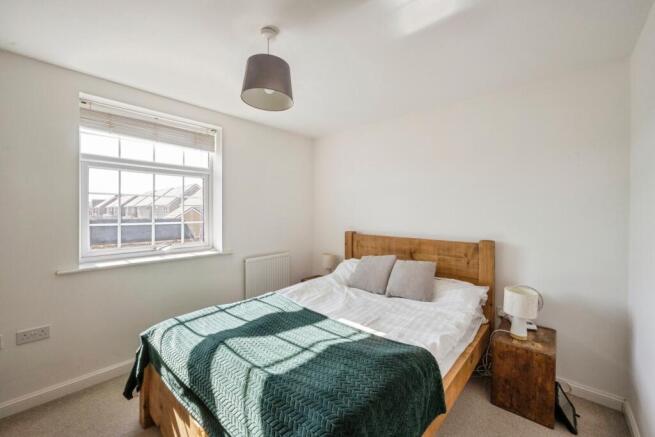 1 bed Flat for sale Image 4