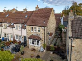 18, Wells Green, Richmond DL10 6NH
