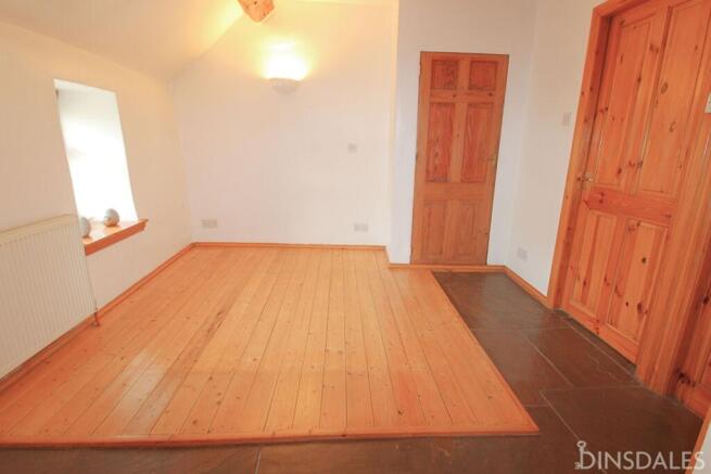 1 bed Terraced to rent Image 5