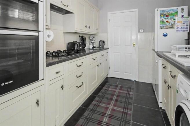 Harpenden Close, Bedford photo 4
