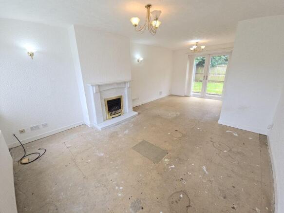 Lounge / Dining Room