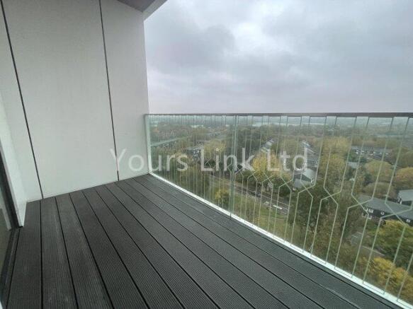 daneland-walk-n17-9gw-1022292