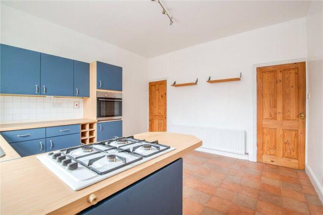 4 bed Terraced for sale Image 4