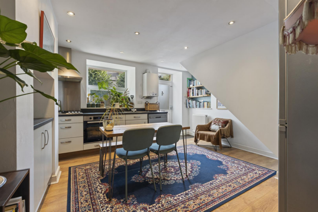 4 Westwood Rd, Sheffield 09_297.png