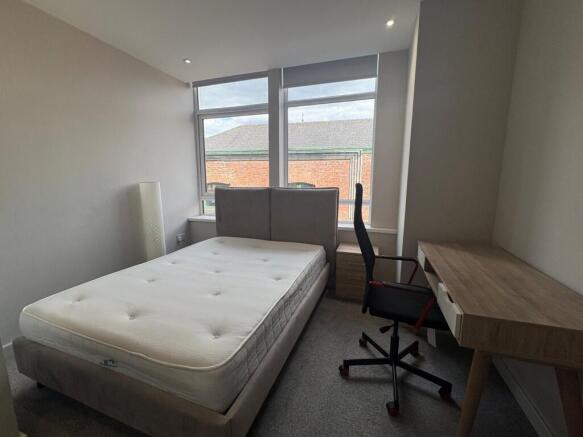 1 bed Flat to rent Image 4