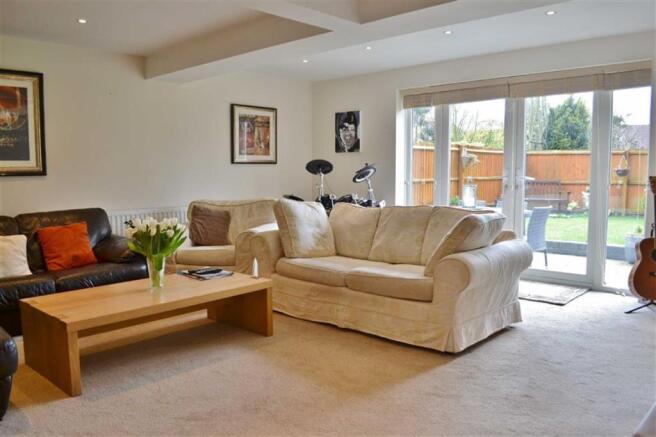 SITTING ROOM