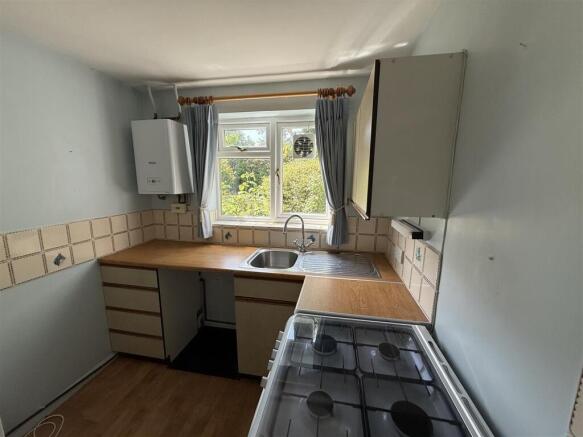 3 bed Detached for sale Image 8
