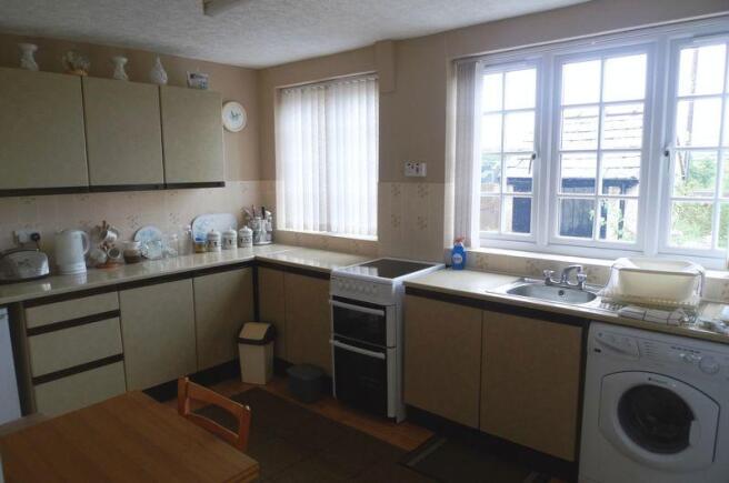 Kitchen/Dining