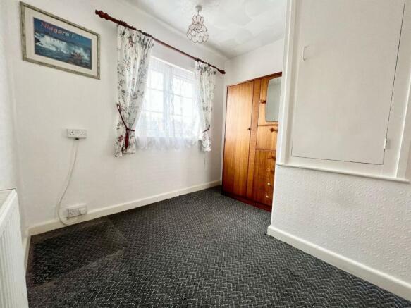 BEDROOM 3