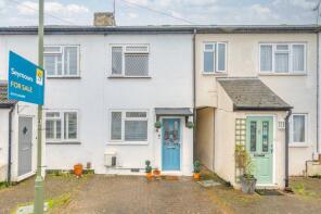 42, Alexandra Road, Addlestone KT15 2PE
