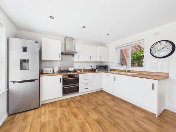 Whitedale Road, Calverton, Nottingham photo 4