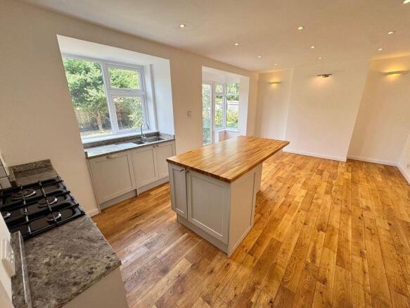 Dining kitchen