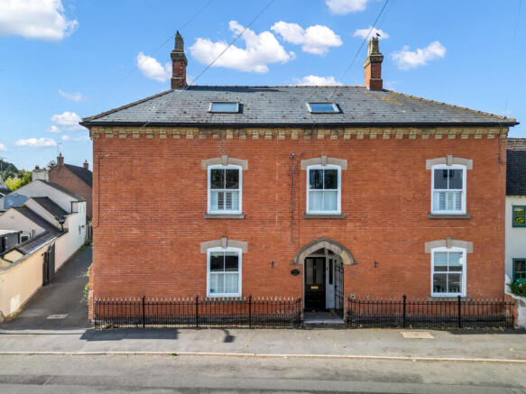 6-bed detached on Main Street, Derby, DE74, £750,000