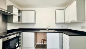 34, De Havilland Square, Piper Way, Ilford IG1 4DE