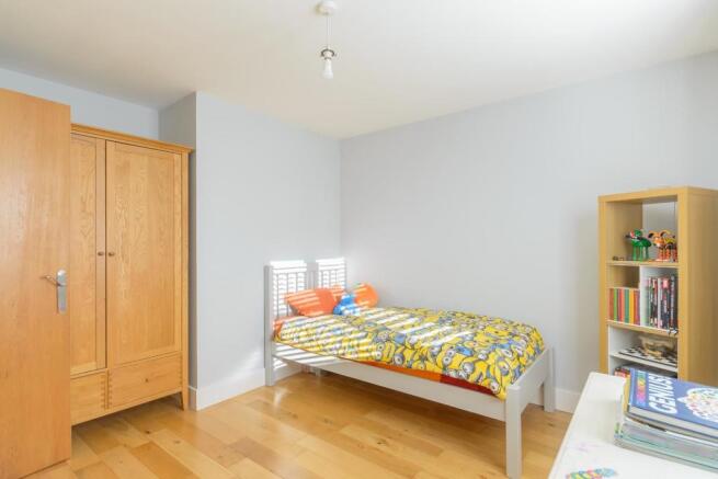 EVIRDTNARRUCKCALB20 - Bedroom H.jpg
