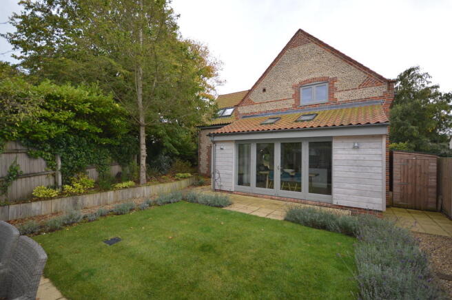 Photo 15