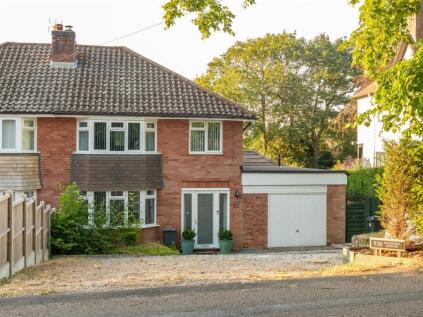 93b Sandford Avenue, Church Stretton, SY6 7AB
