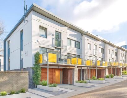 Patio Close, Clarence Avenue, London