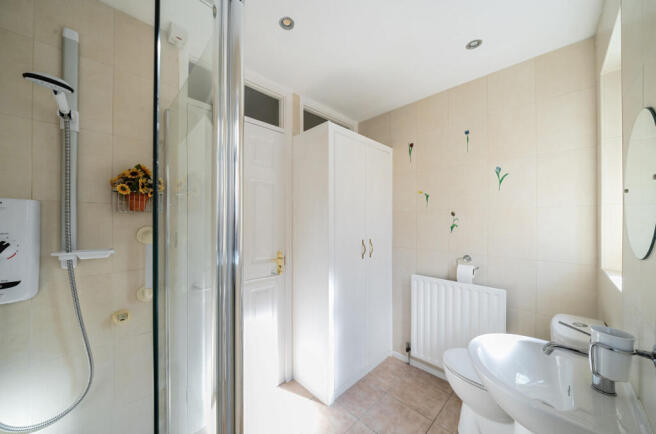 2 bed Bungalow for sale Image 9