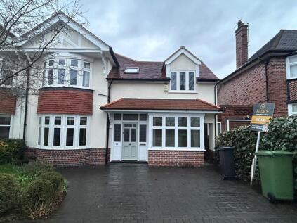 Shanklin Drive, Leicester, LE2