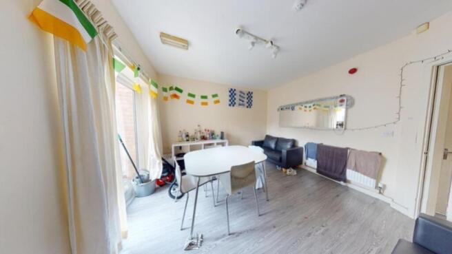 Lrg_Lrg_Flat-2-55-Alfreton-Road-04182024_183846
