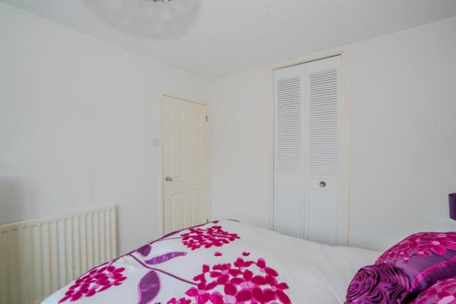 44, Badgers Way, Heath Hayes, Cannock, Staffordshi