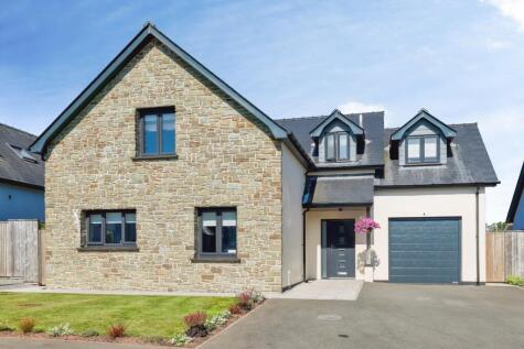 Pludds Meadow, Laugharne, Carmarthen, Carmarthenshire, SA33