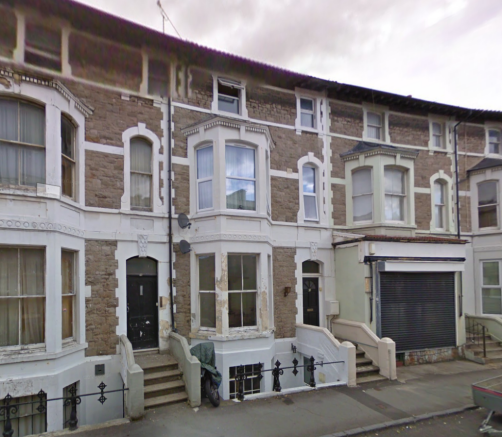 1-bed flat on Basement Flat, 31 Upper Church Road, Weston-Super-Mare BS23 2DX, £55,000