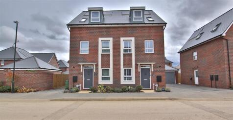 Juneberry Road, Ashchurch, Tewkesbury