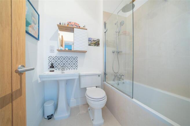4 bed Terraced for sale Image 7