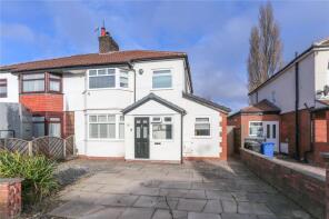 32, Crossefield Road, Cheadle Hulme, Cheadle SK8 5PE