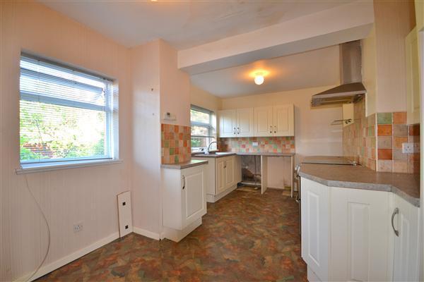 KITCHEN/DINING AREA: