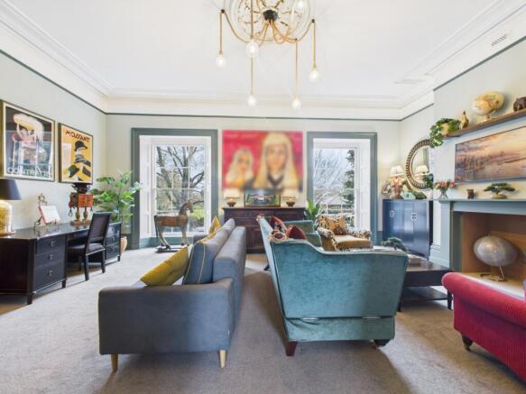 CAM03062G0-PR0218-STILL029