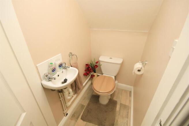 GROUND FLOOR W/C