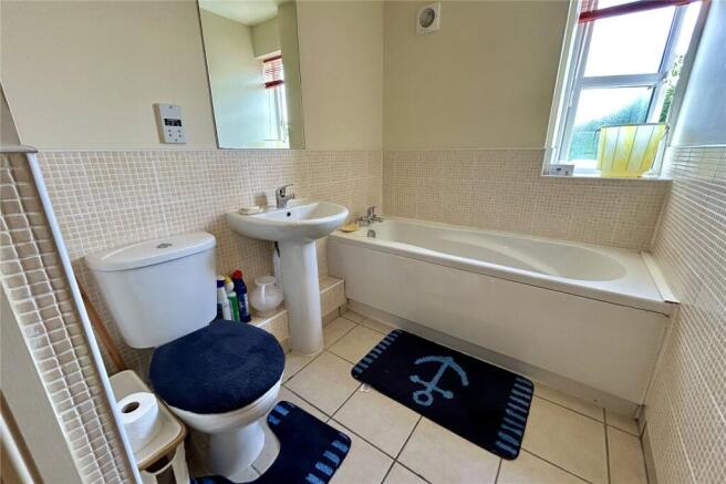 2 bed Apartment for sale Image 10