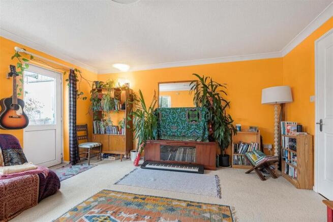 Living Room_.jpg