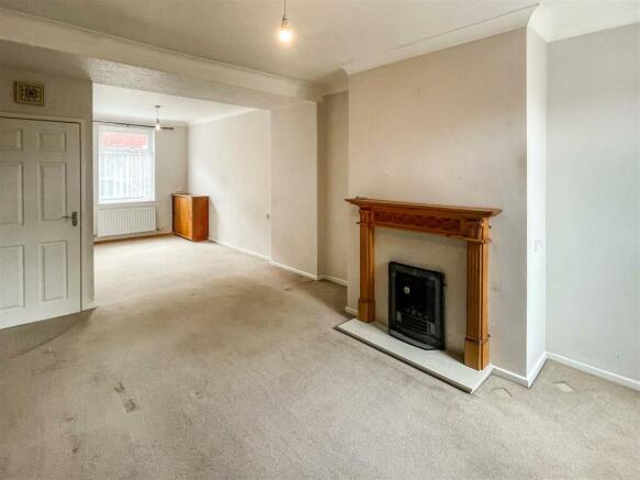 Living Room / Dining Room