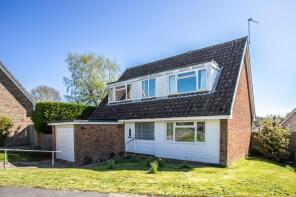 51, Southridge Rise, Crowborough TN6 1LQ