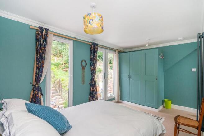 2B5R2BAV - Bedroom D.jpg