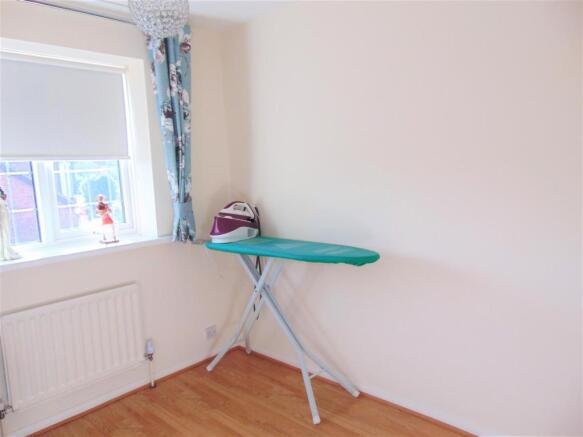 Bedroom 3.JPG