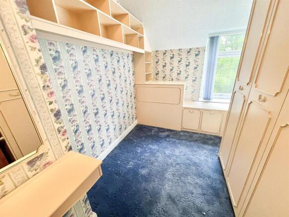 2 bed Terraced for sale Image 9