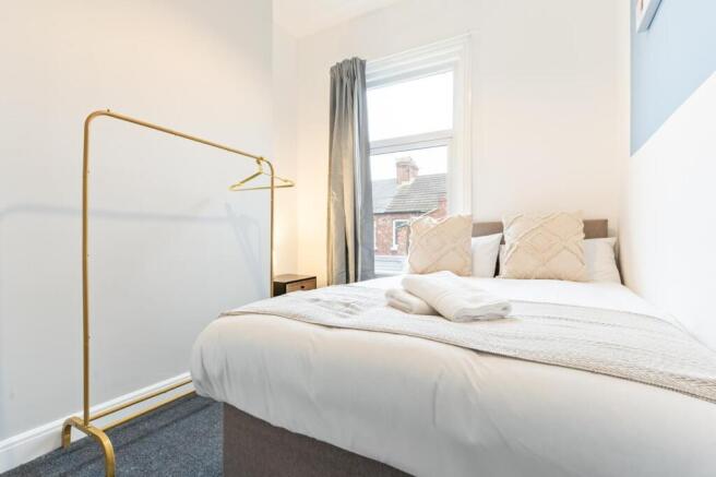 2 bed Terraced for sale Image 8