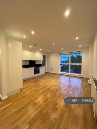 Kitchen / Living