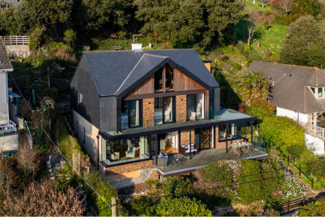 Yealm Road, Newton Ferrers