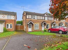 28, Morton Gardens, Rugby CV21 3TG