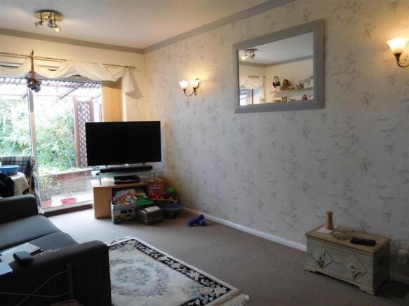 11 Wulford Way 008.JPG